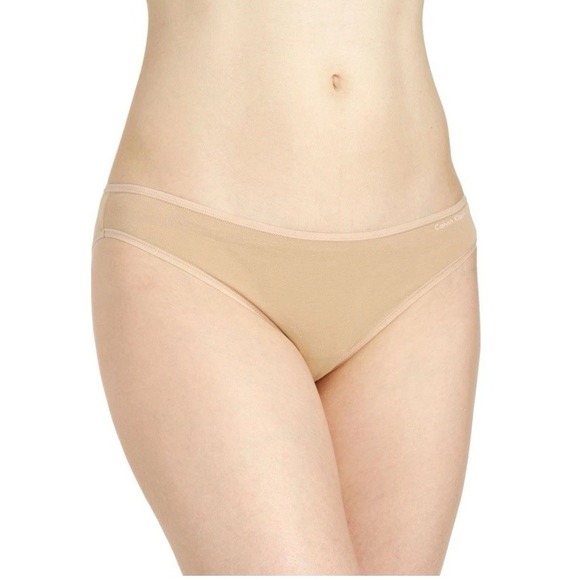 Calvin Klein Other - Calvin Klein Women's Form Bikini Panty‎ qd3644 Nude Beige Size Medium CK